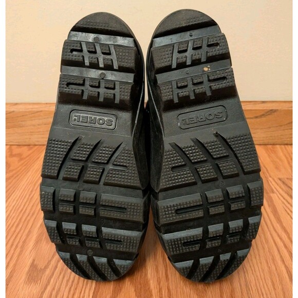 Sorel Kids Black and White Polka Dot Boots - Picture 12 of 12